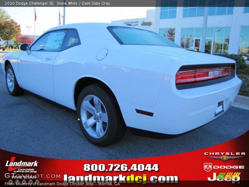 Stone White / Dark Slate Gray 2010 Dodge Challenger SE