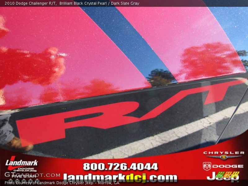Brilliant Black Crystal Pearl / Dark Slate Gray 2010 Dodge Challenger R/T