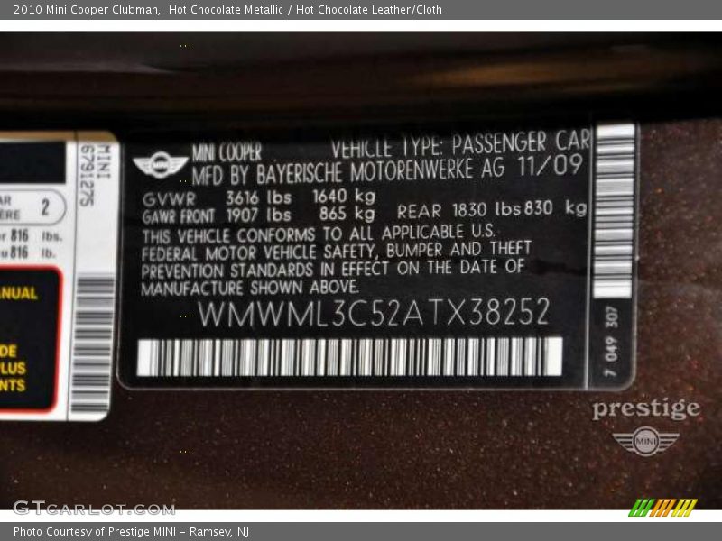Hot Chocolate Metallic / Hot Chocolate Leather/Cloth 2010 Mini Cooper Clubman