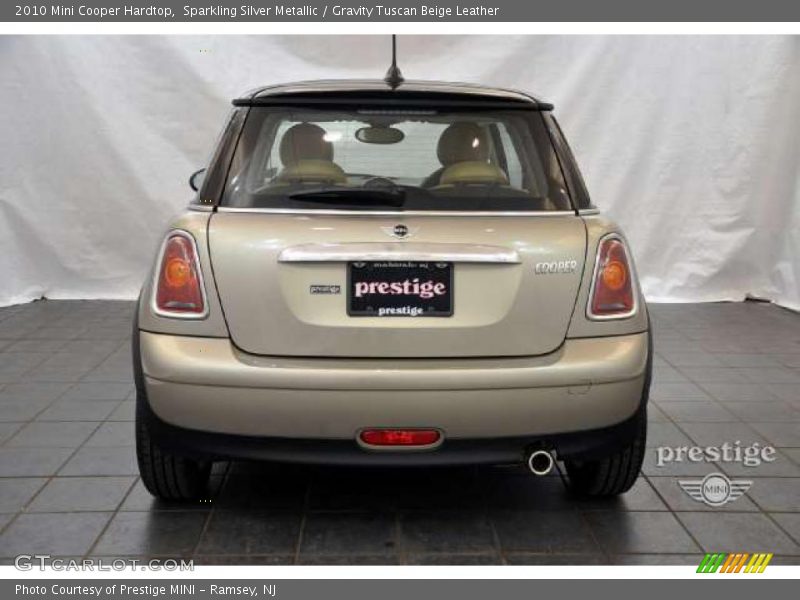 Sparkling Silver Metallic / Gravity Tuscan Beige Leather 2010 Mini Cooper Hardtop