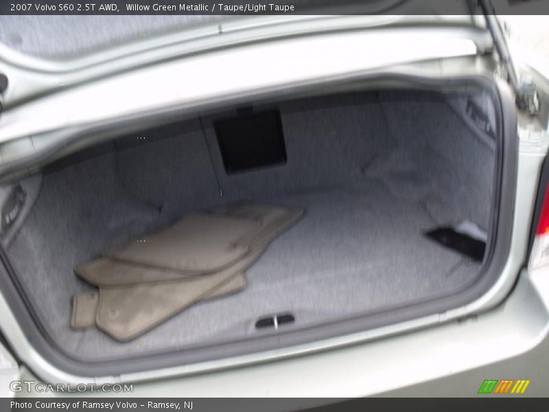 Willow Green Metallic / Taupe/Light Taupe 2007 Volvo S60 2.5T AWD