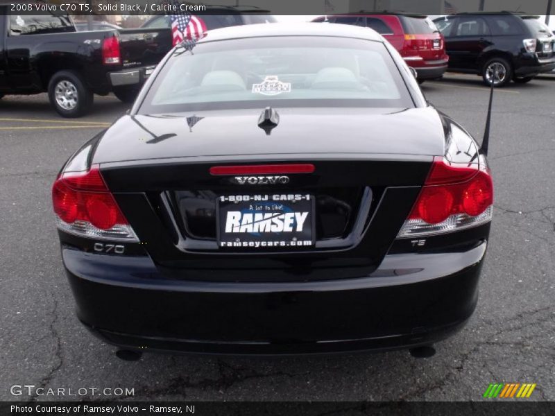 Solid Black / Calcite Cream 2008 Volvo C70 T5