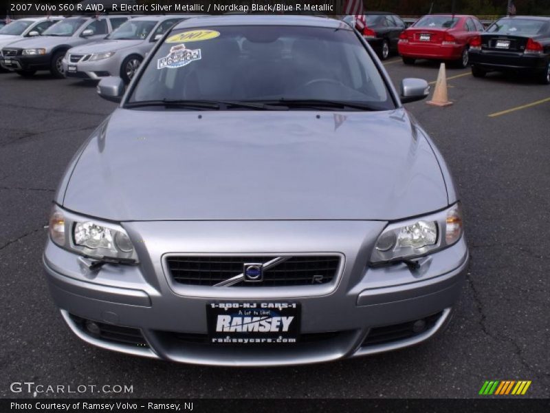 R Electric Silver Metallic / Nordkap Black/Blue R Metallic 2007 Volvo S60 R AWD