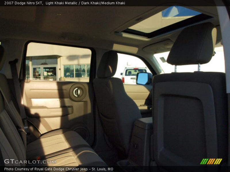 Light Khaki Metallic / Dark Khaki/Medium Khaki 2007 Dodge Nitro SXT