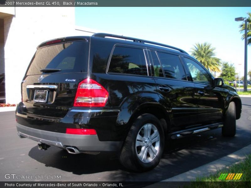 Black / Macadamia 2007 Mercedes-Benz GL 450