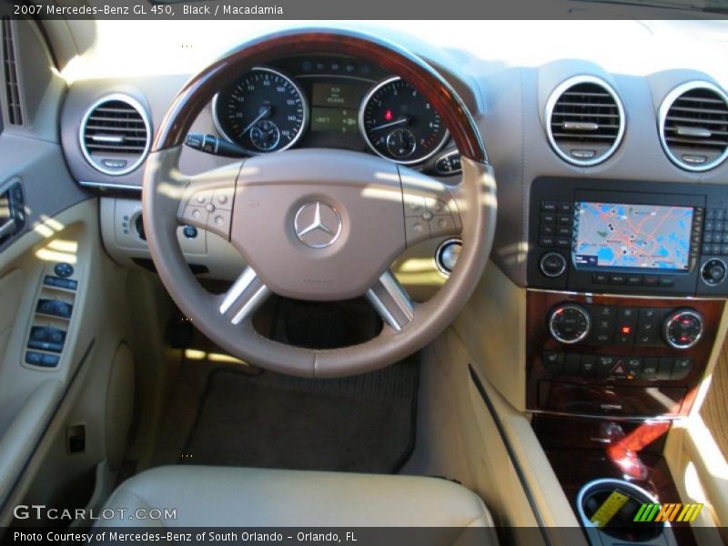 Black / Macadamia 2007 Mercedes-Benz GL 450