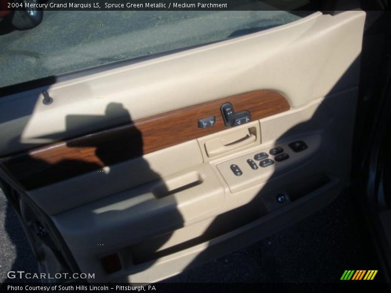 Spruce Green Metallic / Medium Parchment 2004 Mercury Grand Marquis LS