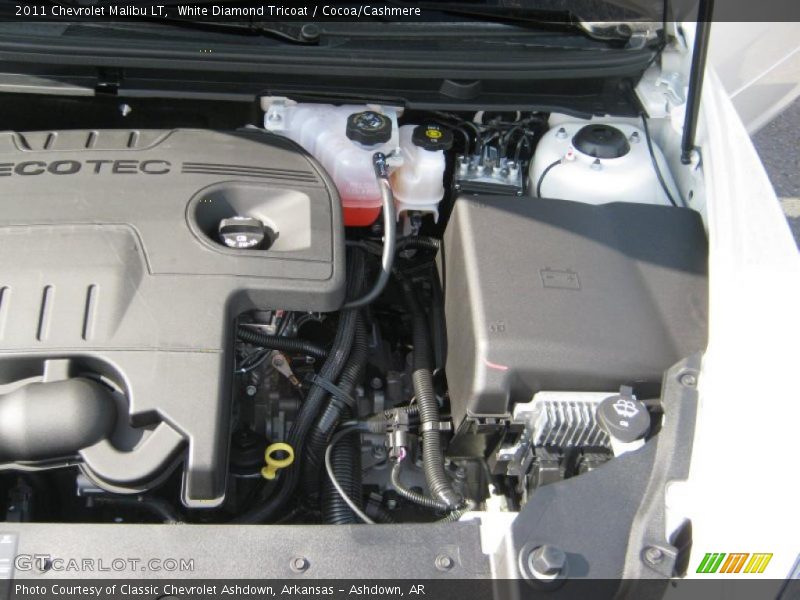 White Diamond Tricoat / Cocoa/Cashmere 2011 Chevrolet Malibu LT