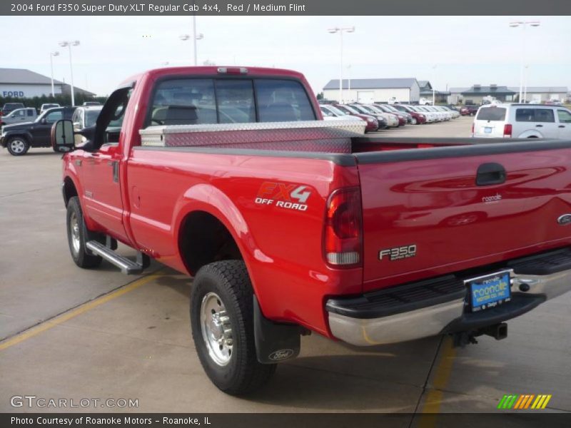 Red / Medium Flint 2004 Ford F350 Super Duty XLT Regular Cab 4x4