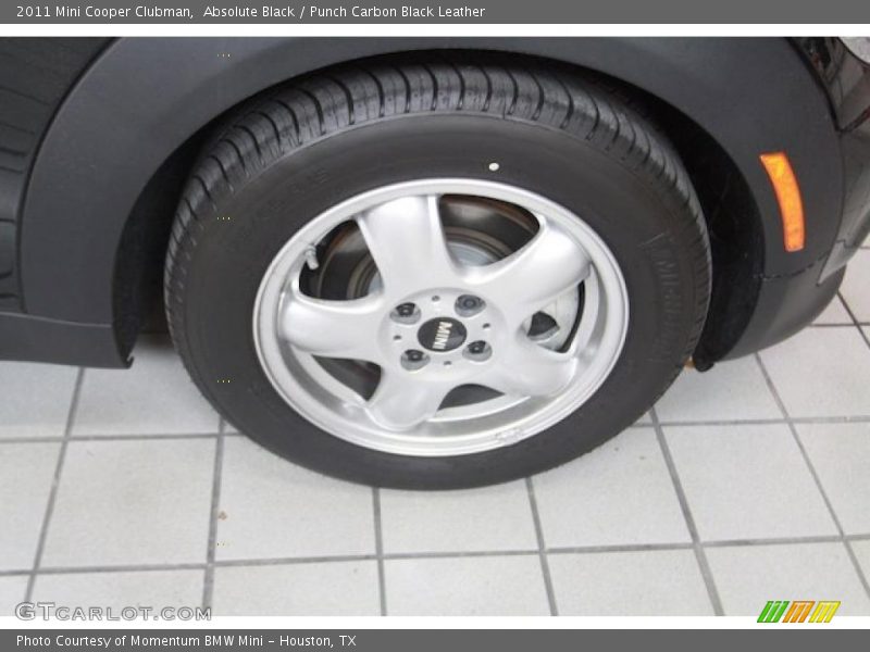 Absolute Black / Punch Carbon Black Leather 2011 Mini Cooper Clubman