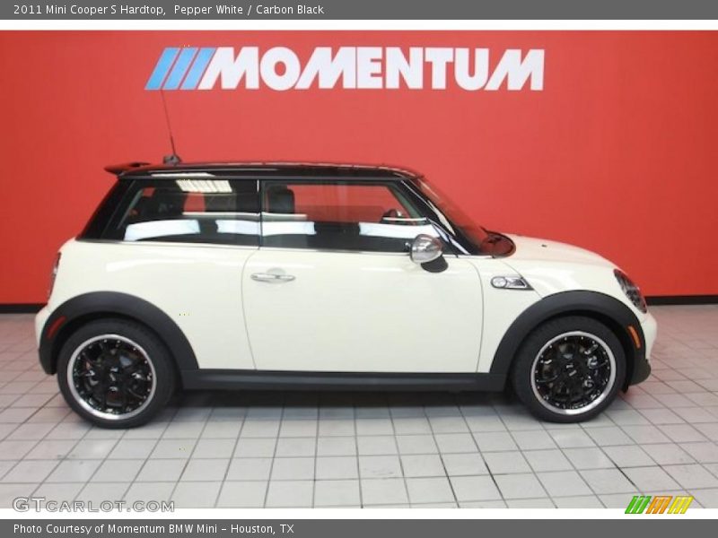 Pepper White / Carbon Black 2011 Mini Cooper S Hardtop