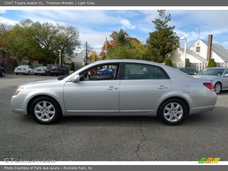 Titanium Metallic / Light Gray 2007 Toyota Avalon XL