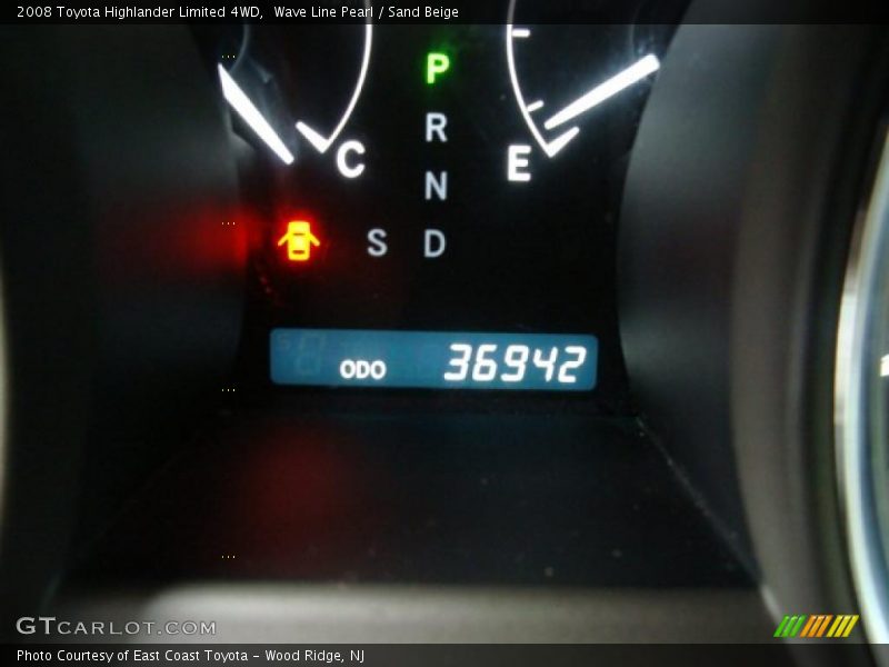 Wave Line Pearl / Sand Beige 2008 Toyota Highlander Limited 4WD