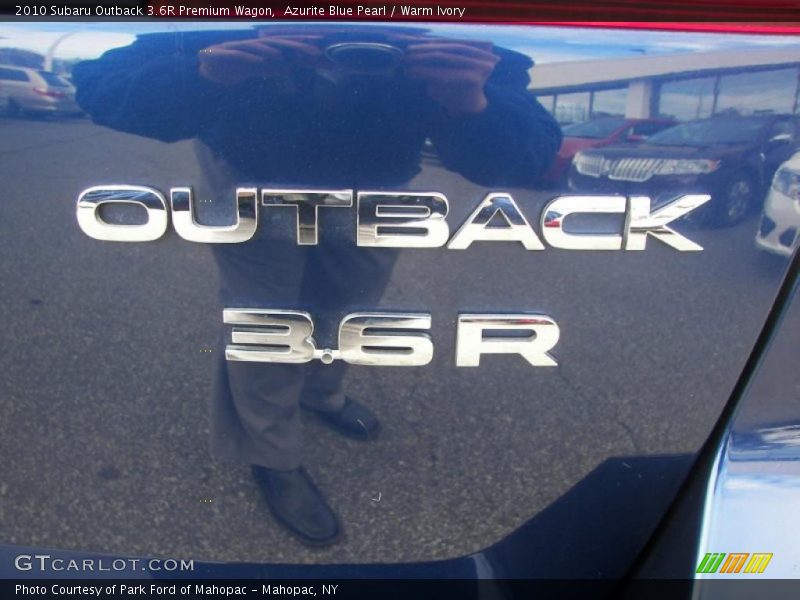  2010 Outback 3.6R Premium Wagon Logo