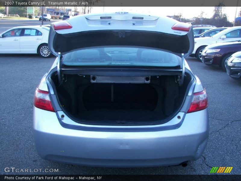 Titanium Metallic / Ash 2007 Toyota Camry LE