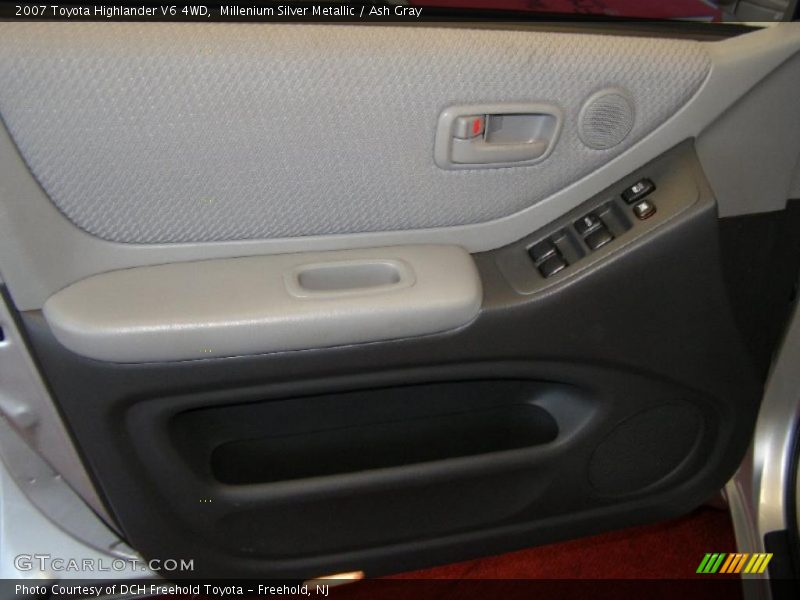 Millenium Silver Metallic / Ash Gray 2007 Toyota Highlander V6 4WD