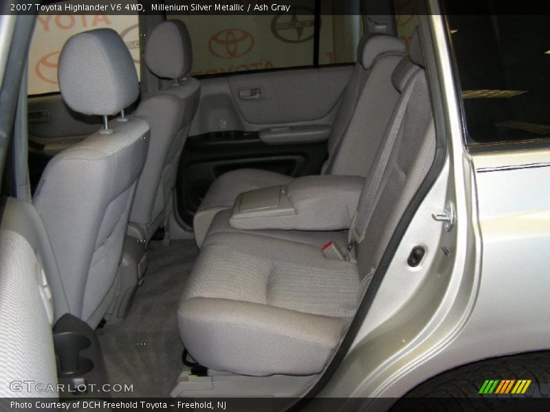 Millenium Silver Metallic / Ash Gray 2007 Toyota Highlander V6 4WD