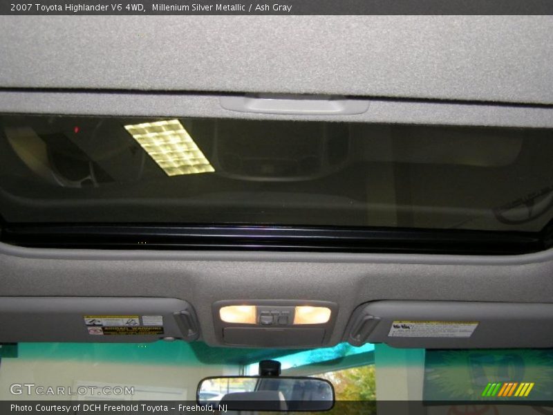 Millenium Silver Metallic / Ash Gray 2007 Toyota Highlander V6 4WD