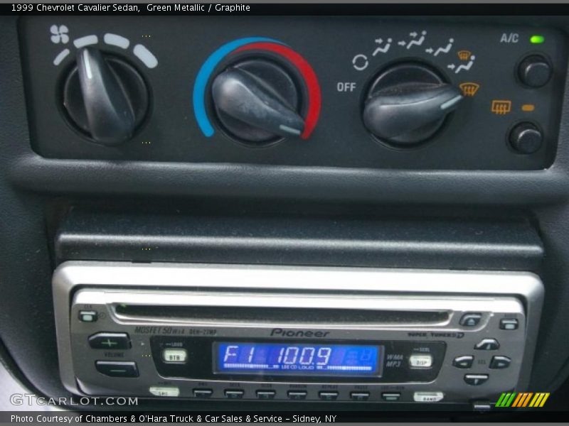 Green Metallic / Graphite 1999 Chevrolet Cavalier Sedan