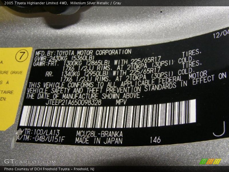 Millenium Silver Metallic / Gray 2005 Toyota Highlander Limited 4WD