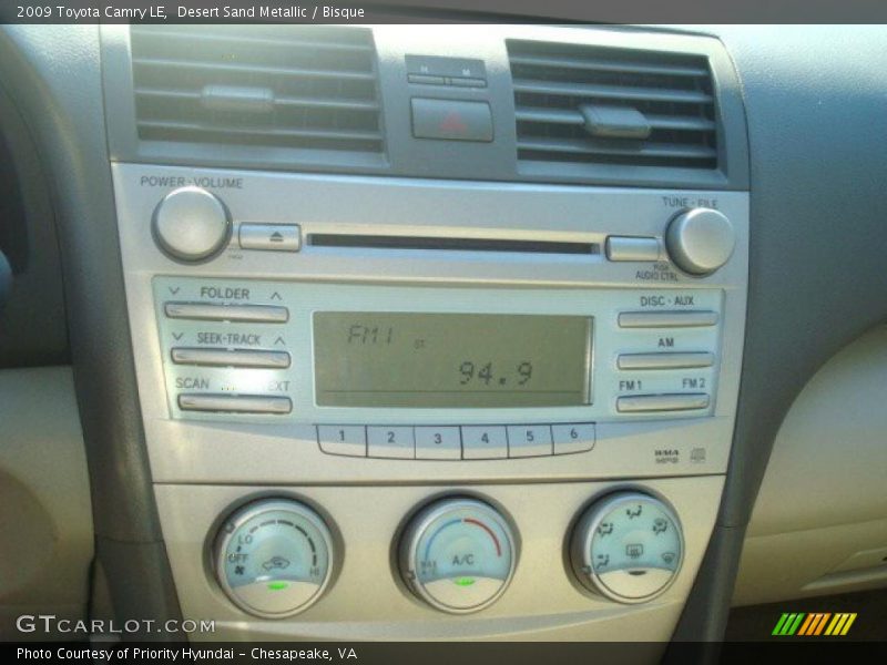 Desert Sand Metallic / Bisque 2009 Toyota Camry LE