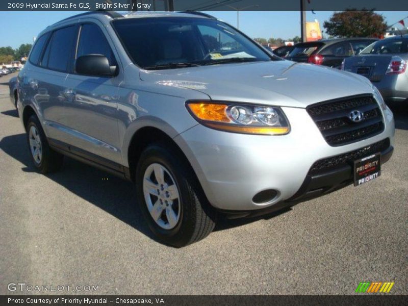 Bright Silver / Gray 2009 Hyundai Santa Fe GLS