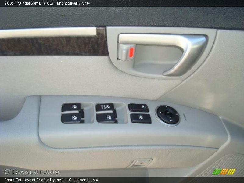 Bright Silver / Gray 2009 Hyundai Santa Fe GLS
