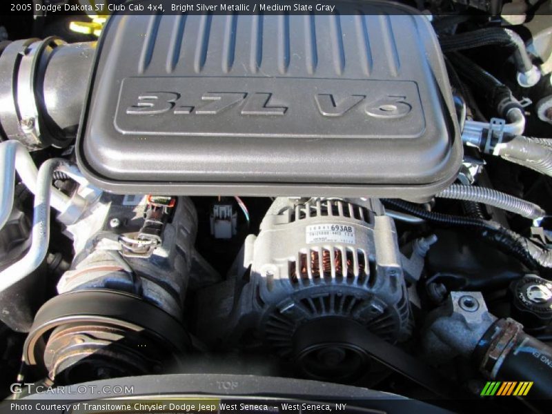  2005 Dakota ST Club Cab 4x4 Engine - 3.7 Liter SOHC 12-Valve PowerTech V6