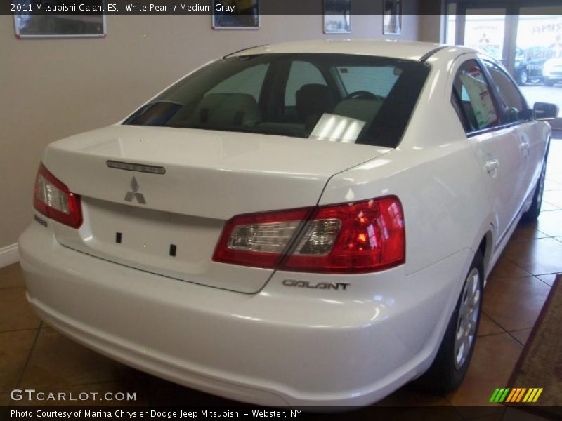 White Pearl / Medium Gray 2011 Mitsubishi Galant ES