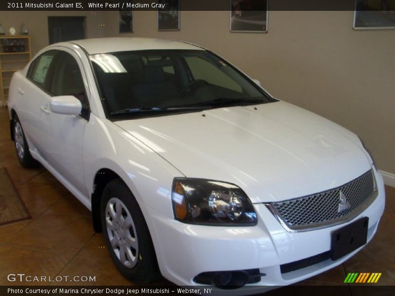 White Pearl / Medium Gray 2011 Mitsubishi Galant ES