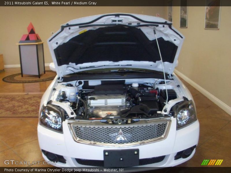 White Pearl / Medium Gray 2011 Mitsubishi Galant ES