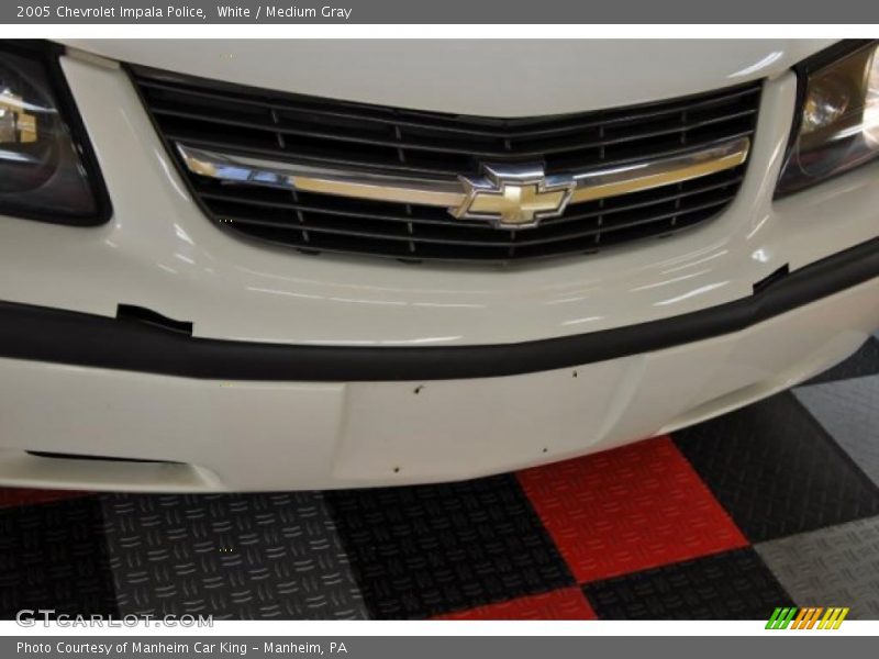 White / Medium Gray 2005 Chevrolet Impala Police