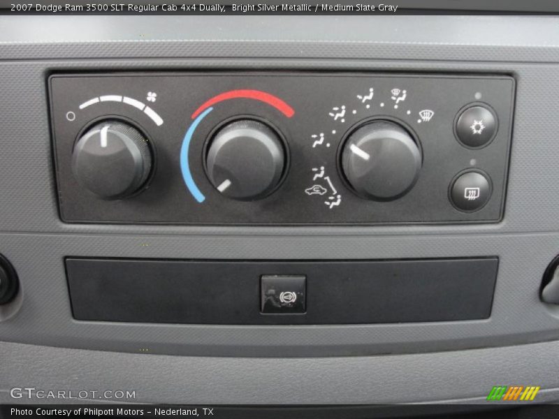 Controls of 2007 Ram 3500 SLT Regular Cab 4x4 Dually