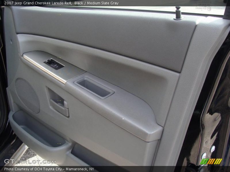Black / Medium Slate Gray 2007 Jeep Grand Cherokee Laredo 4x4