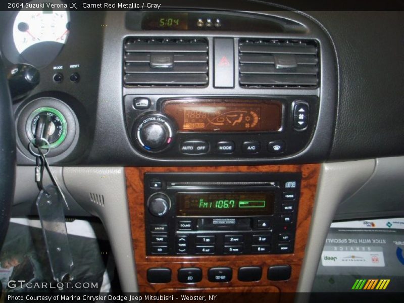 Garnet Red Metallic / Gray 2004 Suzuki Verona LX
