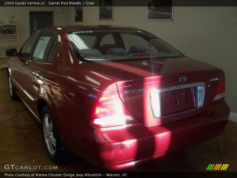 Garnet Red Metallic / Gray 2004 Suzuki Verona LX