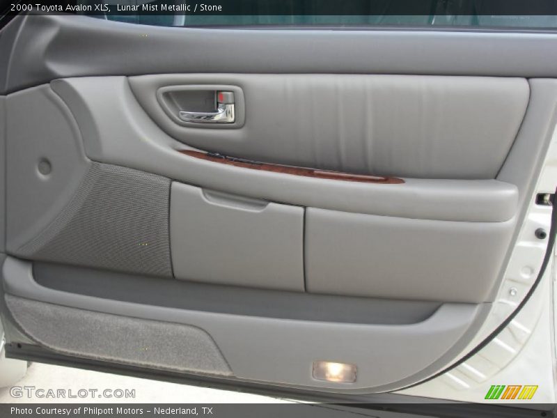 Lunar Mist Metallic / Stone 2000 Toyota Avalon XLS