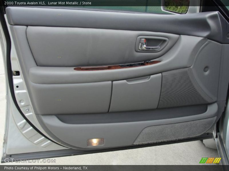 Lunar Mist Metallic / Stone 2000 Toyota Avalon XLS