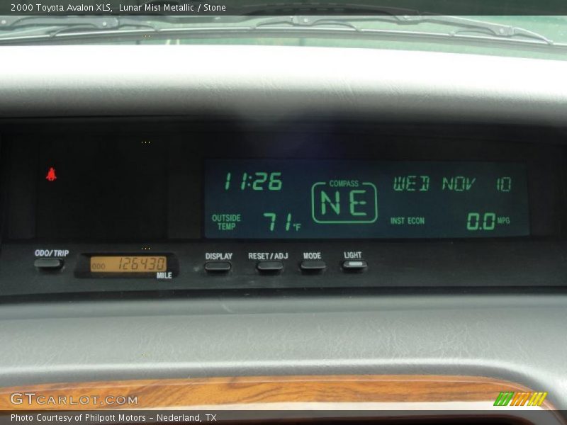 Lunar Mist Metallic / Stone 2000 Toyota Avalon XLS