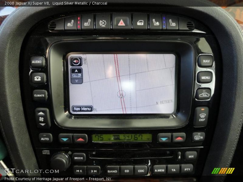 Navigation of 2008 XJ Super V8