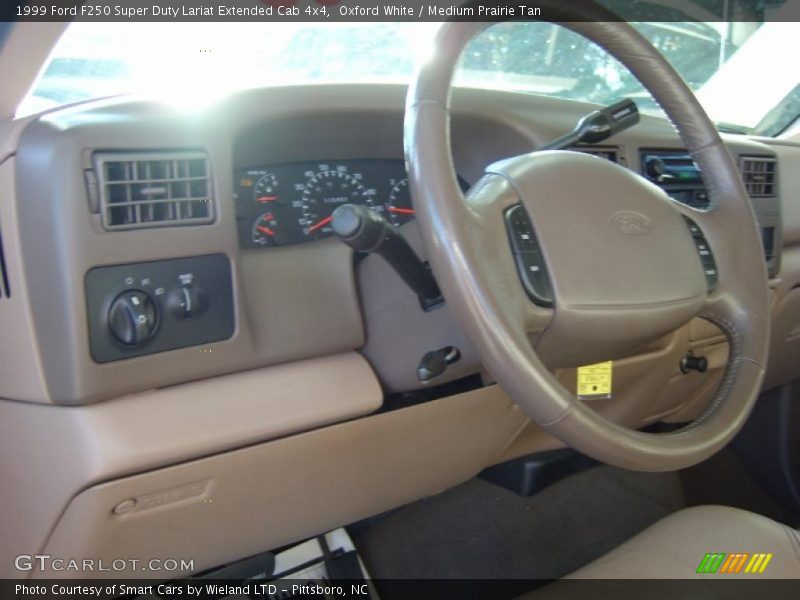 Oxford White / Medium Prairie Tan 1999 Ford F250 Super Duty Lariat Extended Cab 4x4