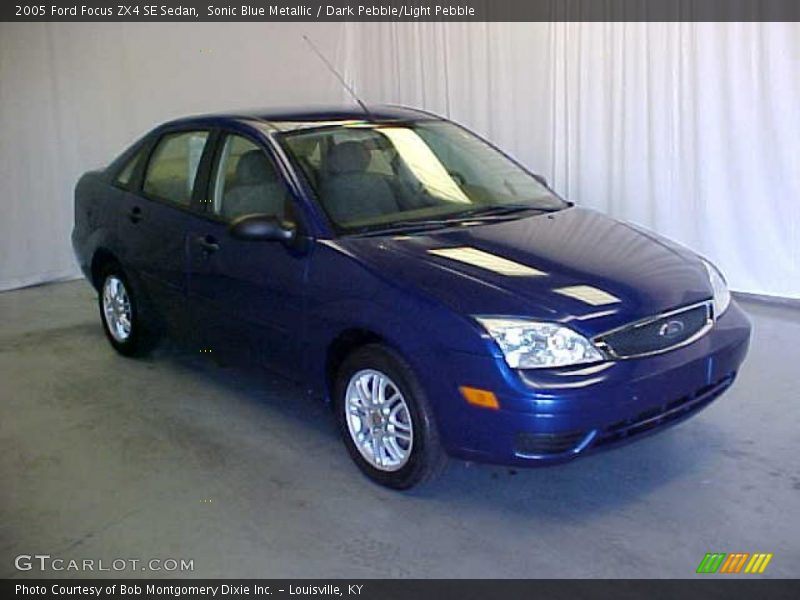 Sonic Blue Metallic / Dark Pebble/Light Pebble 2005 Ford Focus ZX4 SE Sedan