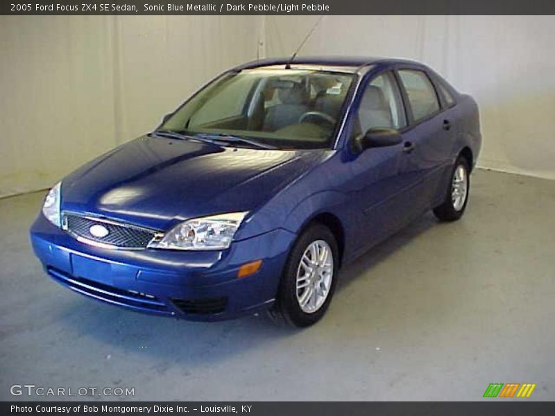 Sonic Blue Metallic / Dark Pebble/Light Pebble 2005 Ford Focus ZX4 SE Sedan