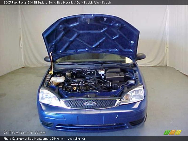 Sonic Blue Metallic / Dark Pebble/Light Pebble 2005 Ford Focus ZX4 SE Sedan