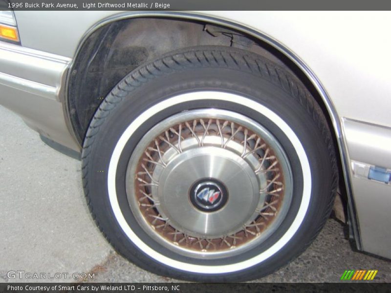 Light Driftwood Metallic / Beige 1996 Buick Park Avenue