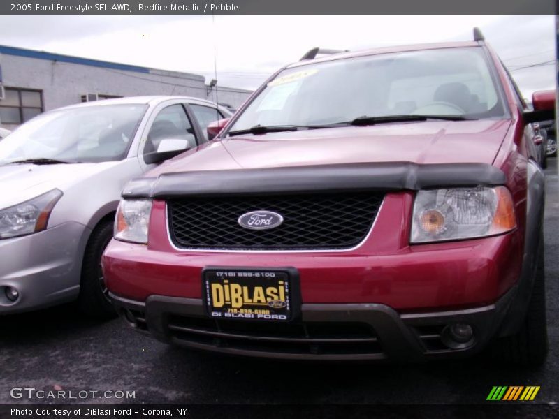 Redfire Metallic / Pebble 2005 Ford Freestyle SEL AWD