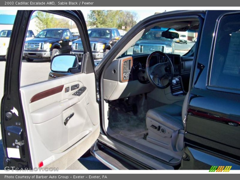 Sable Black / Pewter 2003 Cadillac Escalade AWD