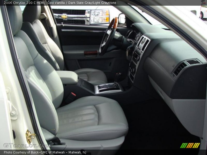 Cool Vanilla / Dark Slate Gray/Light Graystone 2006 Chrysler 300 C HEMI