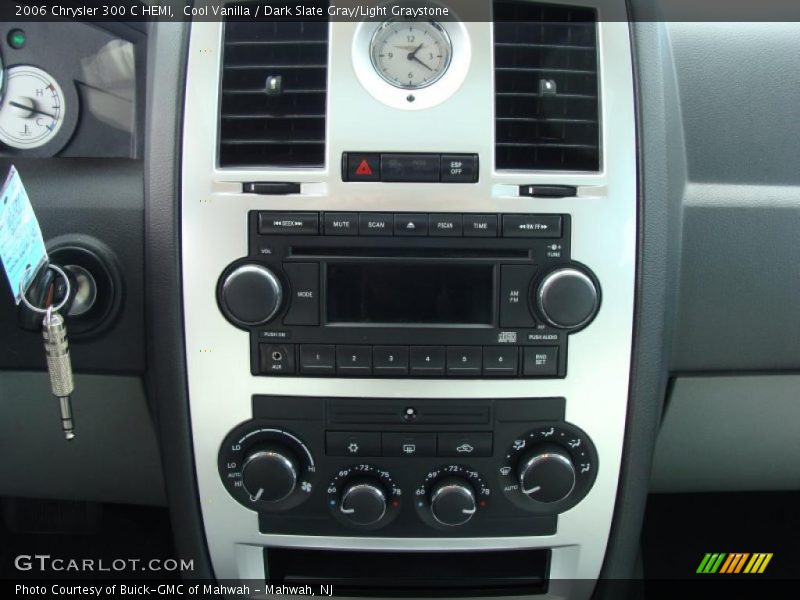 Cool Vanilla / Dark Slate Gray/Light Graystone 2006 Chrysler 300 C HEMI