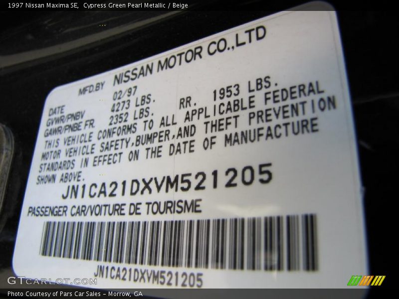 Cypress Green Pearl Metallic / Beige 1997 Nissan Maxima SE